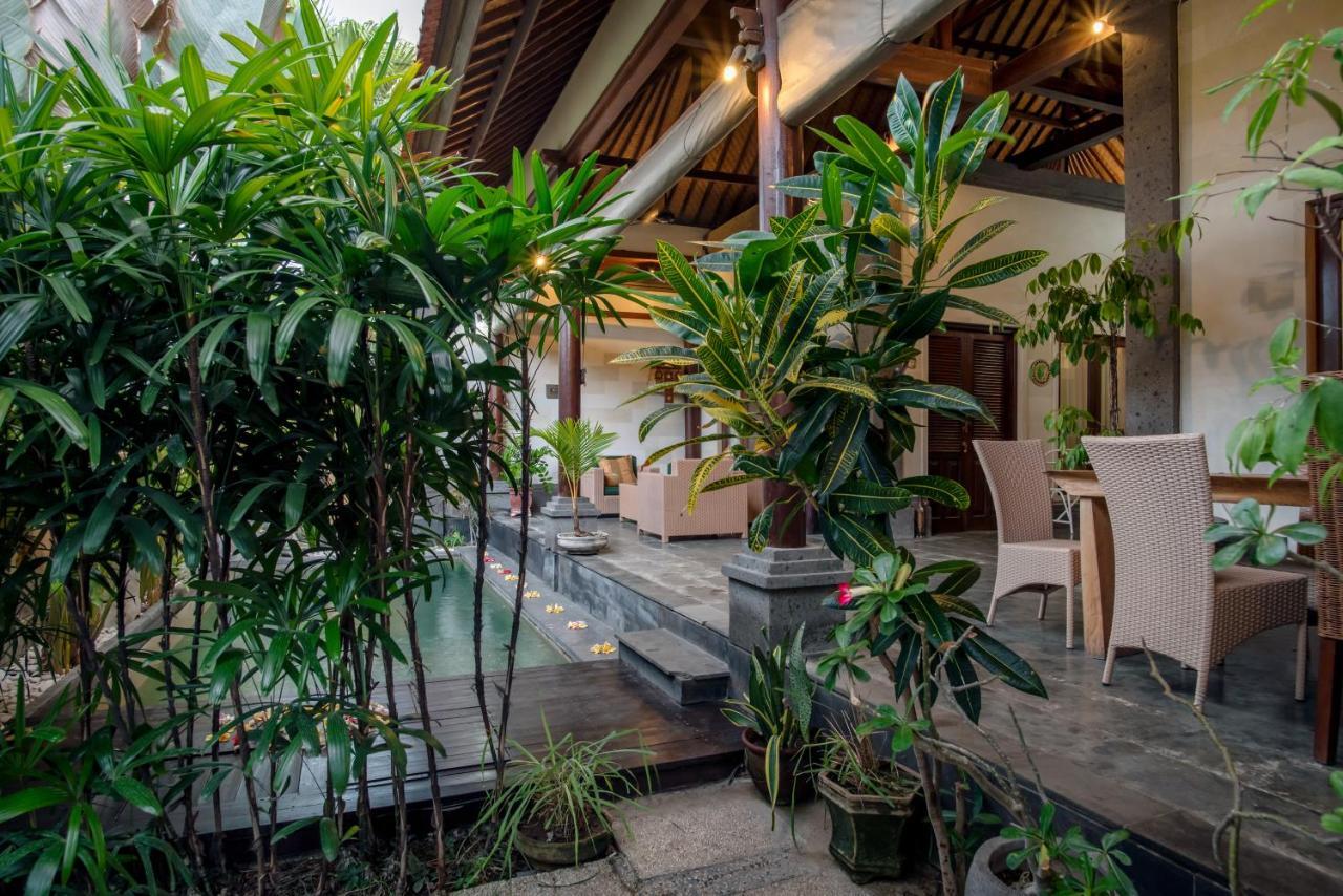 Bidadari Villa Seminyak Exterior foto